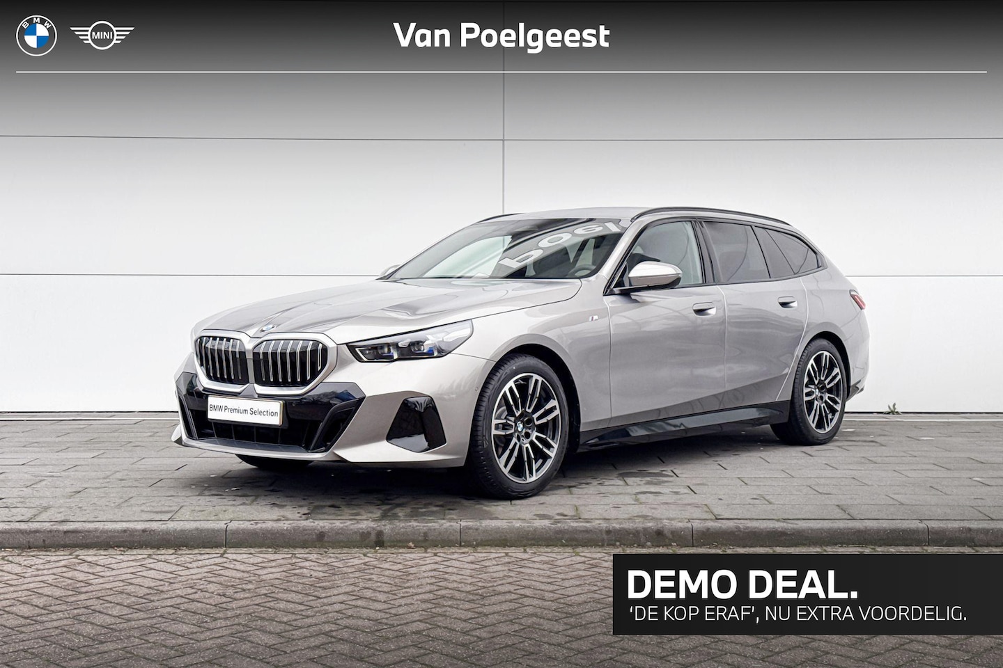 BMW 5-serie Touring - 520i M-Sport | M Sport | Stoelverwarming | Achteruitrijcamera | - AutoWereld.nl