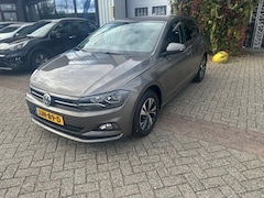 Volkswagen Polo - 1.0 TSI , AUTOMAAT, Dode-Hoek, Carplay, Cruis