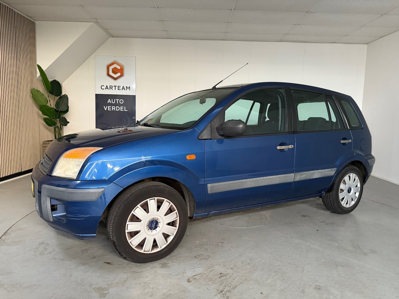 Ford Fusion - 1.4-16V Cool & Sound Trekhaak, Airco Inruilauto met apk to 09-06-2026 - AutoWereld.nl