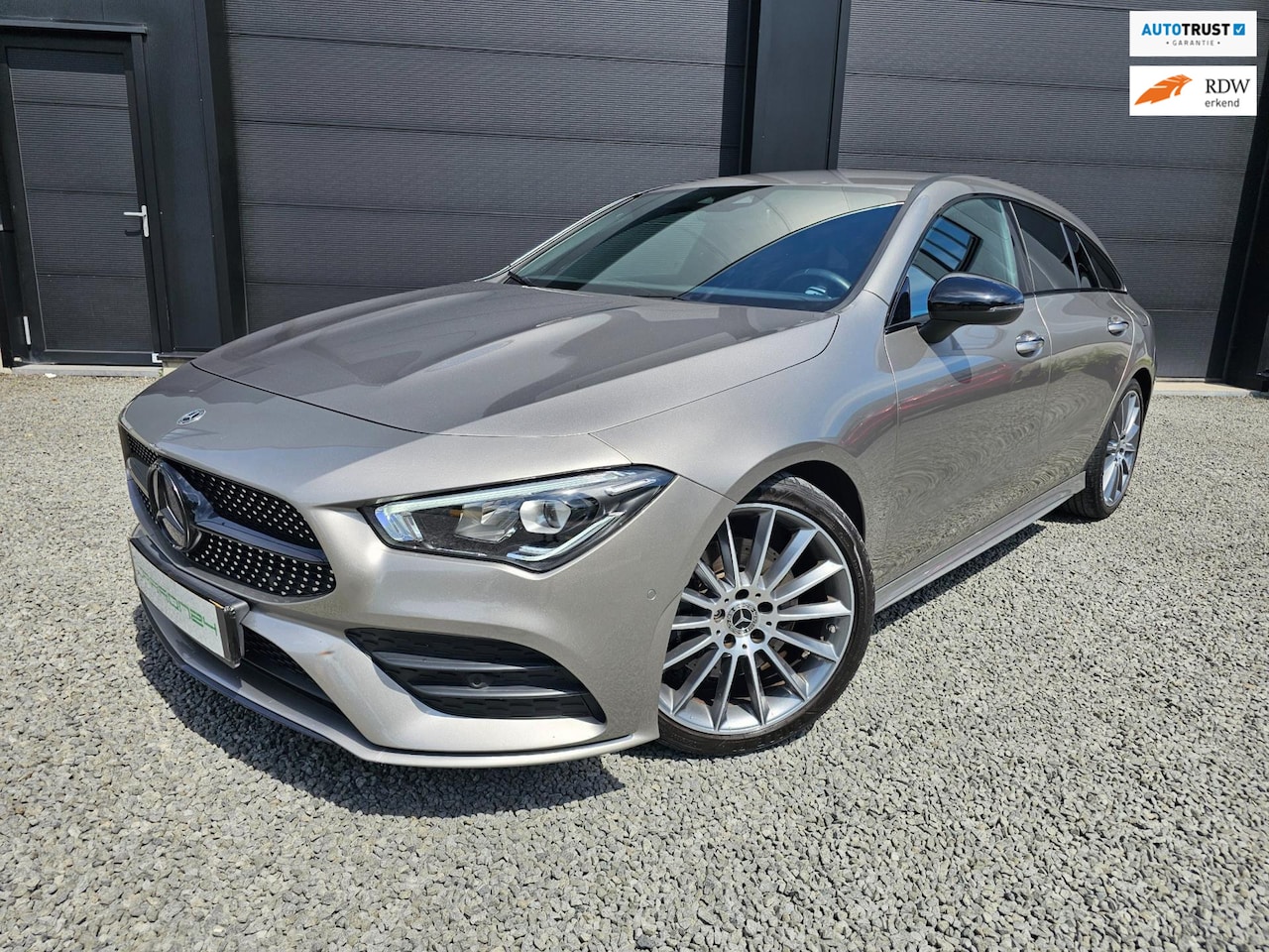 Mercedes-Benz CLA-klasse Shooting Brake - 200 AMG Business Solution | Als nieuw! | - AutoWereld.nl