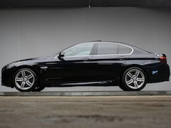 BMW 5-serie - 520i High Executive Sport (PANORAMADAK, NAVI, M STUUR, CRUISE, CLIMATE, CAMERA, STOELVERWA