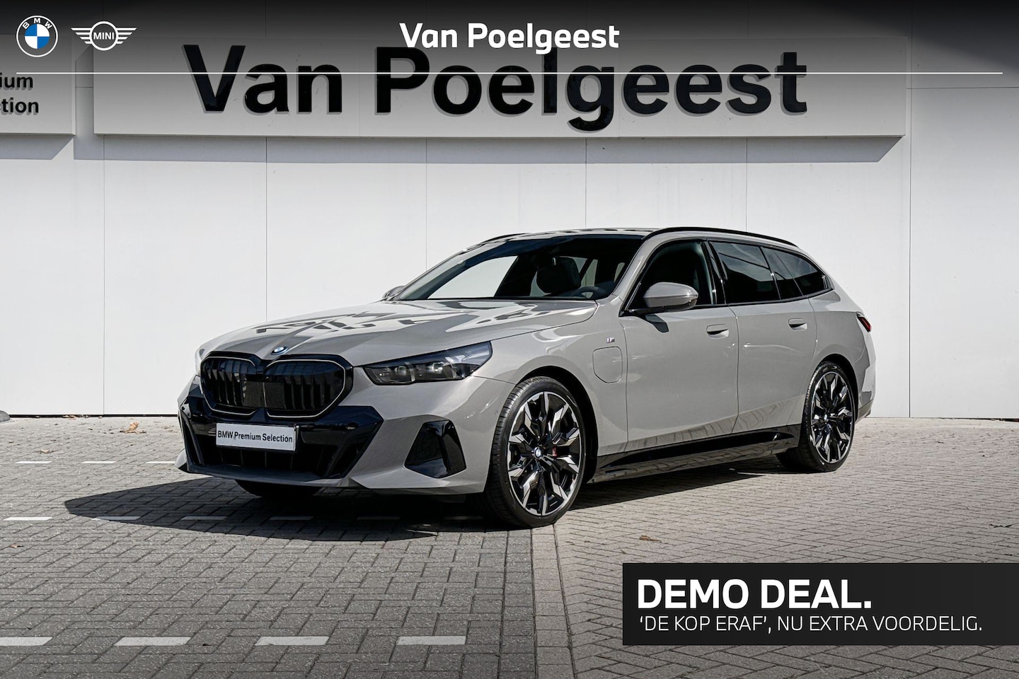 BMW 5-serie Touring - 530e M Sport Edition | M Sport Pro | Innovation Pack | Travel Pack | Comfort Pack | Trekha - AutoWereld.nl