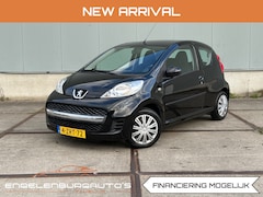 Peugeot 107 - 1.0-12V XR airco, nieuwe apk weinig km