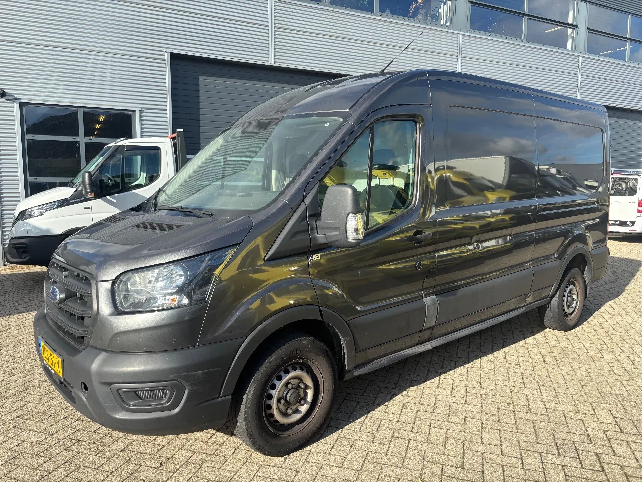 Ford Transit - 350 2.0TDCI L3H1 Trend Airco Cruisecontrol 130000KM MOTOR SCHADE - AutoWereld.nl
