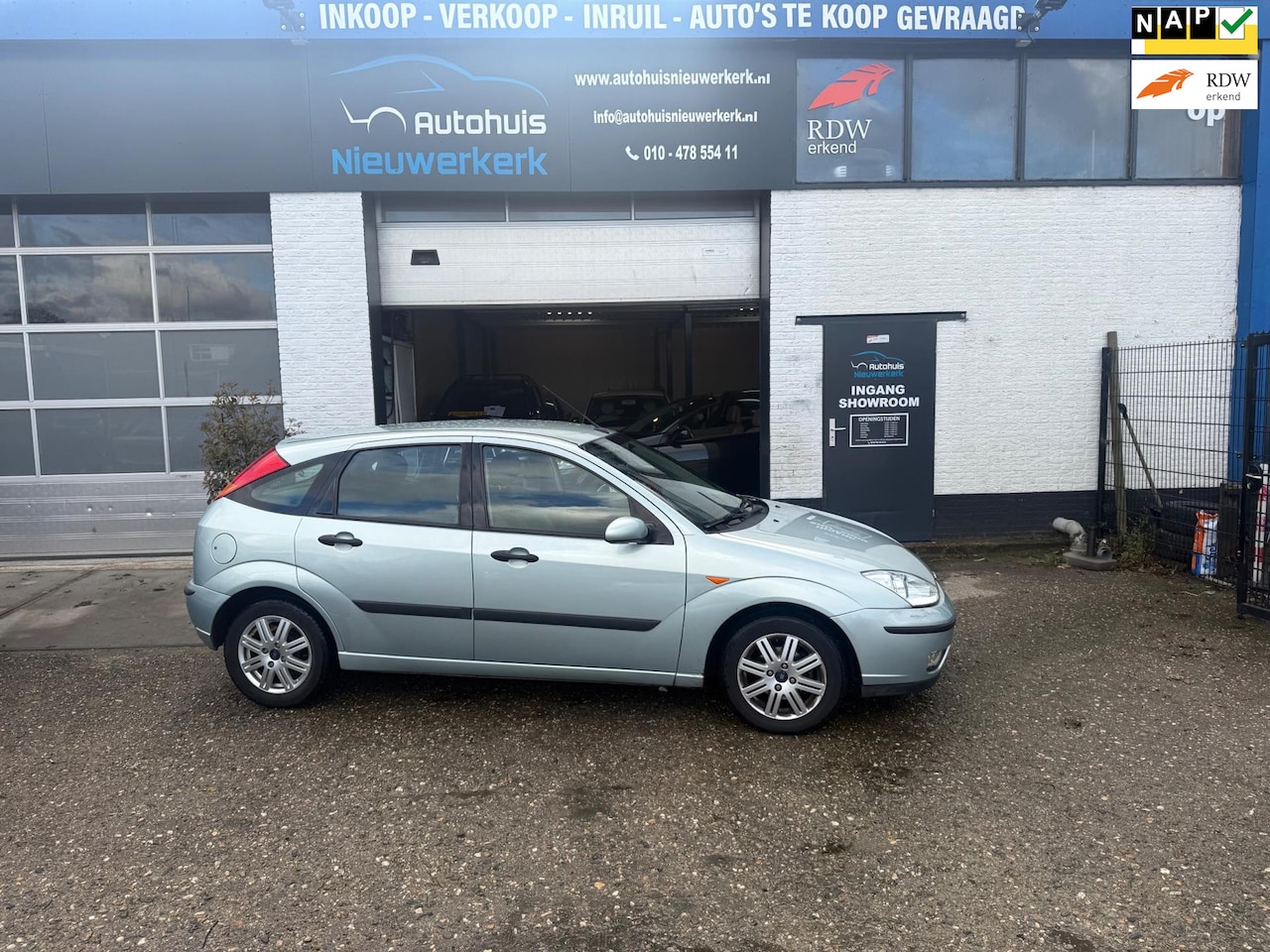 Ford Focus - 1.6-16V Futura- Automaat- met Lederen interieur, Clima/Airco, NAP en een nieuwe APK!!! - AutoWereld.nl