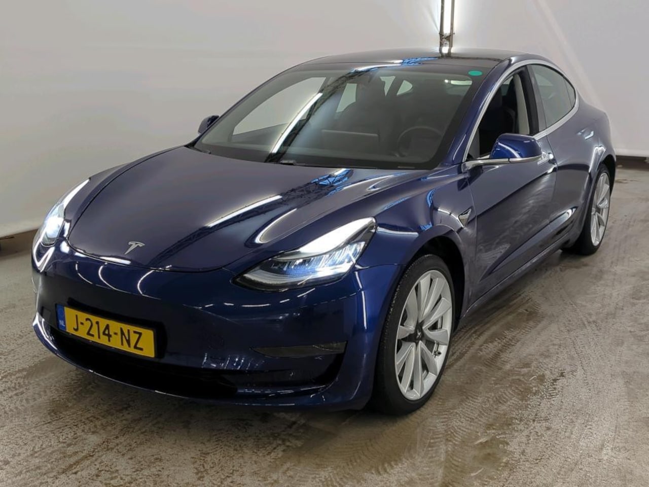 Tesla Model 3 - Long Range RWD Long Range AWD 75 kWh Dual Motor 92% SOH Autopilot - AutoWereld.nl