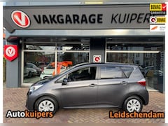 Toyota Verso S - 1.3 VVT-i Dynamic