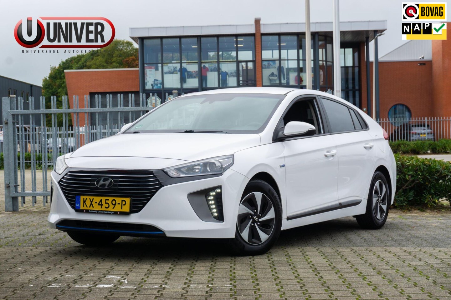 Hyundai IONIQ - 1.6 GDi i-Motion CAMERA/CRUISE/NAVI - AutoWereld.nl