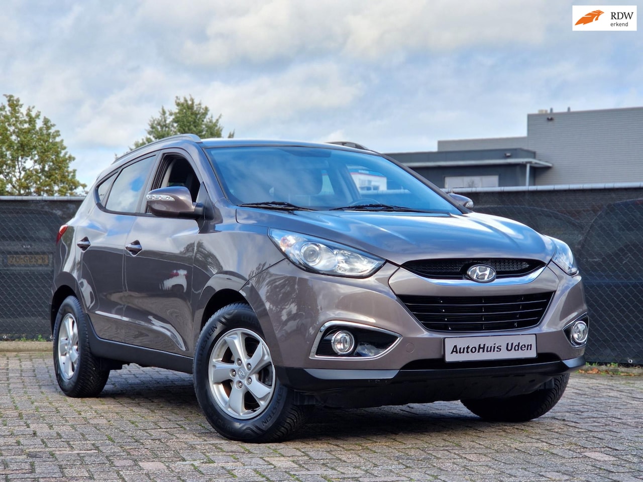 Hyundai ix35 - 2.0i Automaat Business Edition*Trekhaak - AutoWereld.nl