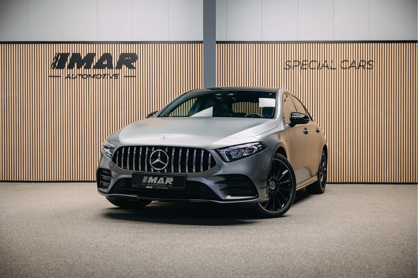 Mercedes-Benz A-klasse - 250 e | Pano | Hybride | Matte Grijs | Head-Up | Stoelverwarming | - AutoWereld.nl