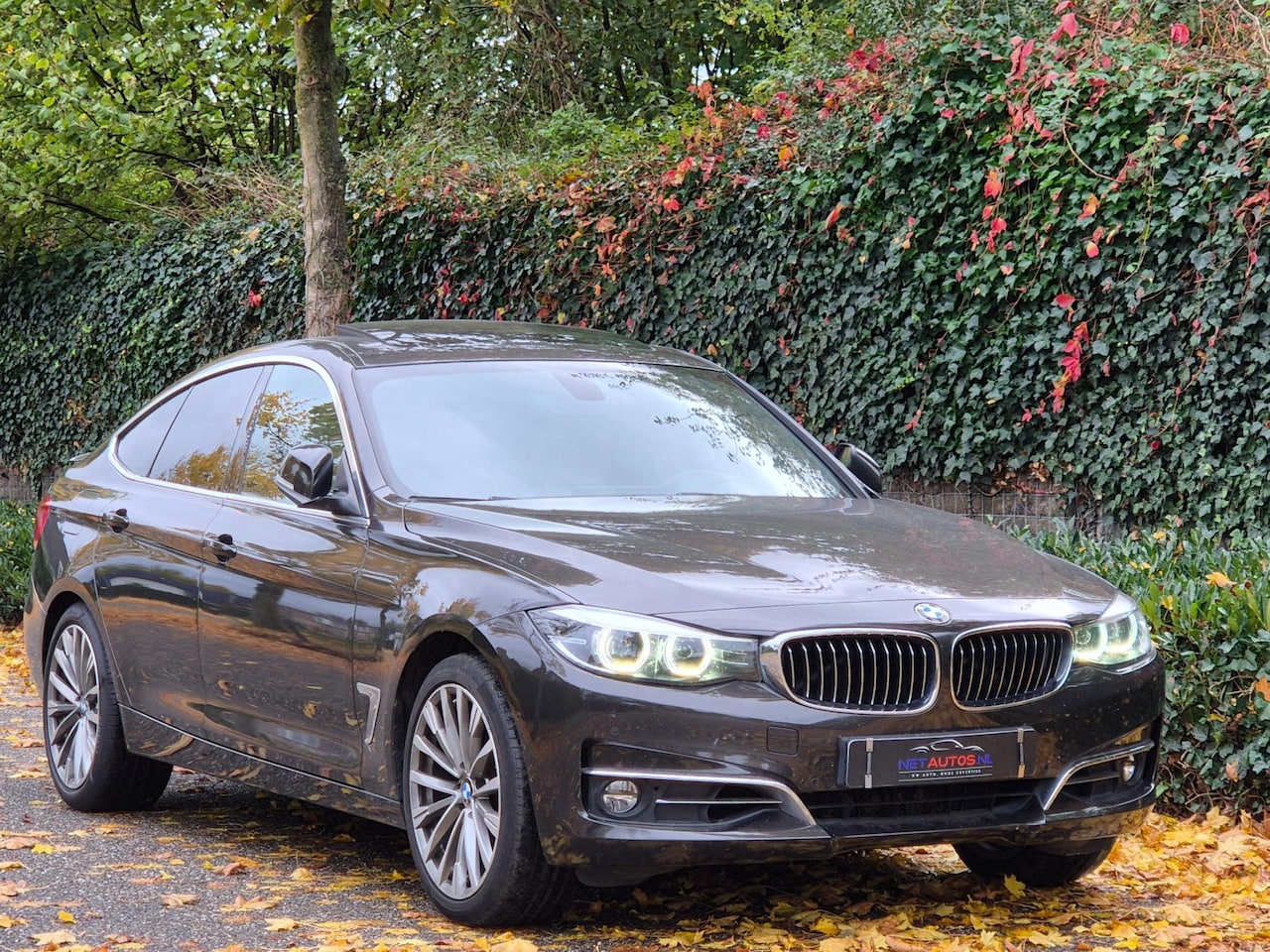 BMW 3-serie Gran Turismo - 320i High Executive Panorama Apple CarPlay Camera Dig. Dash 6WB NBT Evo GR Navi NAP - AutoWereld.nl