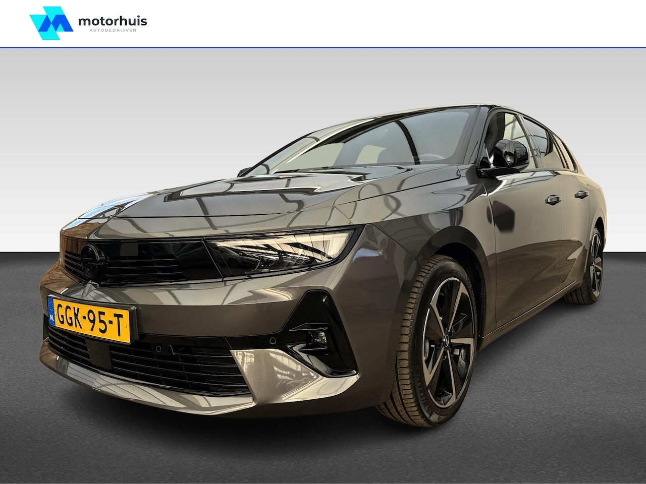 Opel Astra Sports Tourer - 1.2 Turbo Hybrid 136pk GS / Automaat / Navi / PDC - AutoWereld.nl