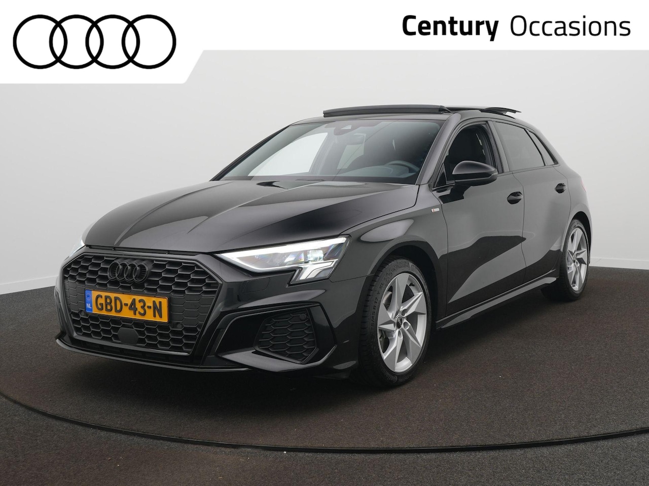 Audi A3 Sportback - 35 TFSI S edition S-Line | Panodak | Trekhaak | Adap. Cruise - AutoWereld.nl