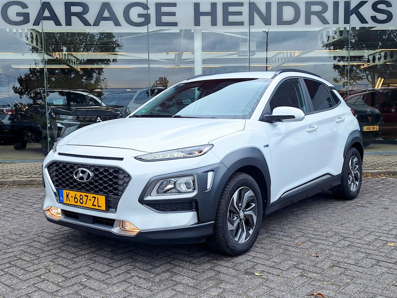 Hyundai Kona - 1.6 GDI HEV Fashion Automaat | Trekhaak 1.300kg | BlindSpot | HUD | Climate | Adaptive CC - AutoWereld.nl