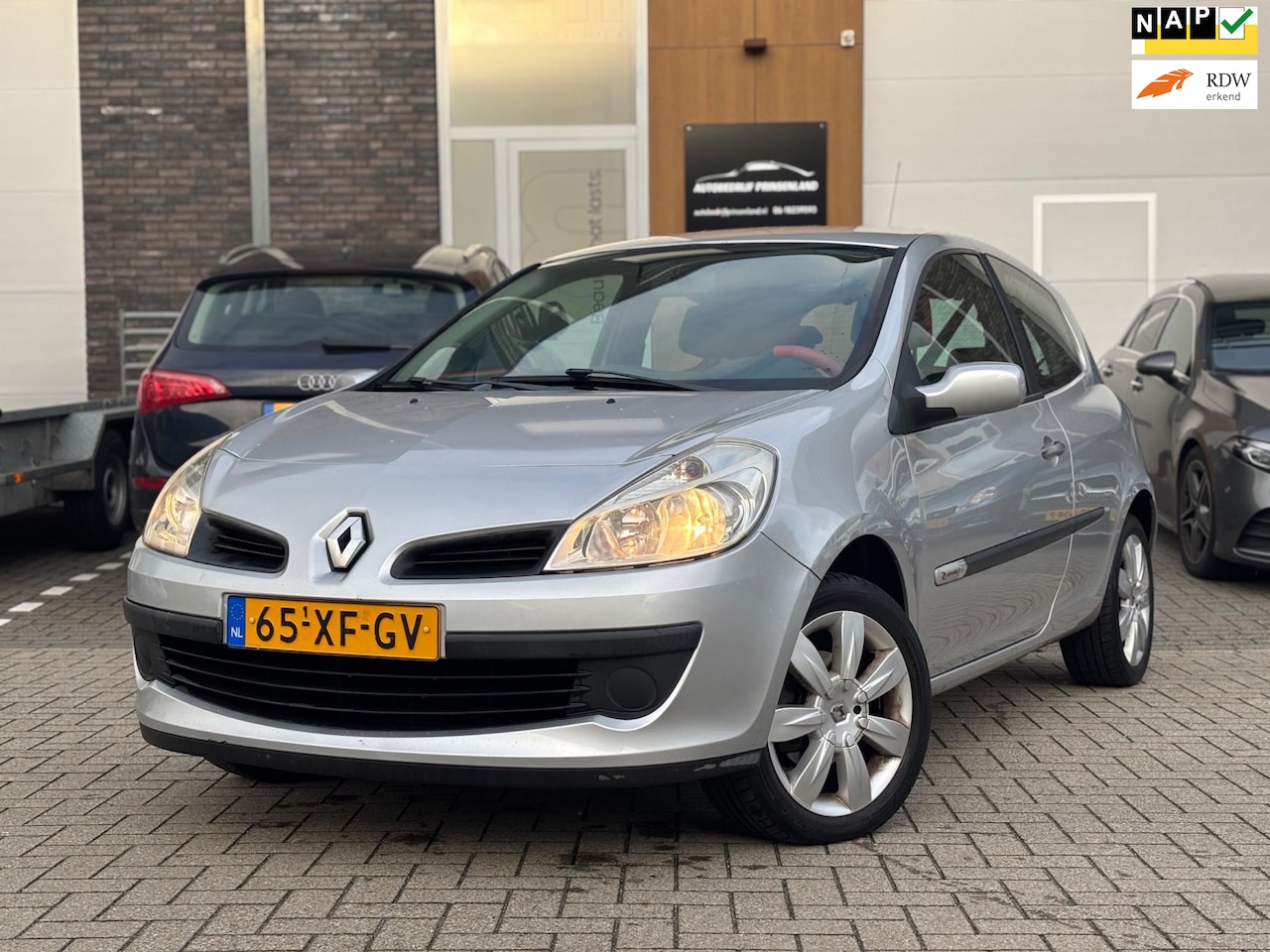 Renault Clio - 1.2-16V Rip Curl | Nwe apk | - AutoWereld.nl
