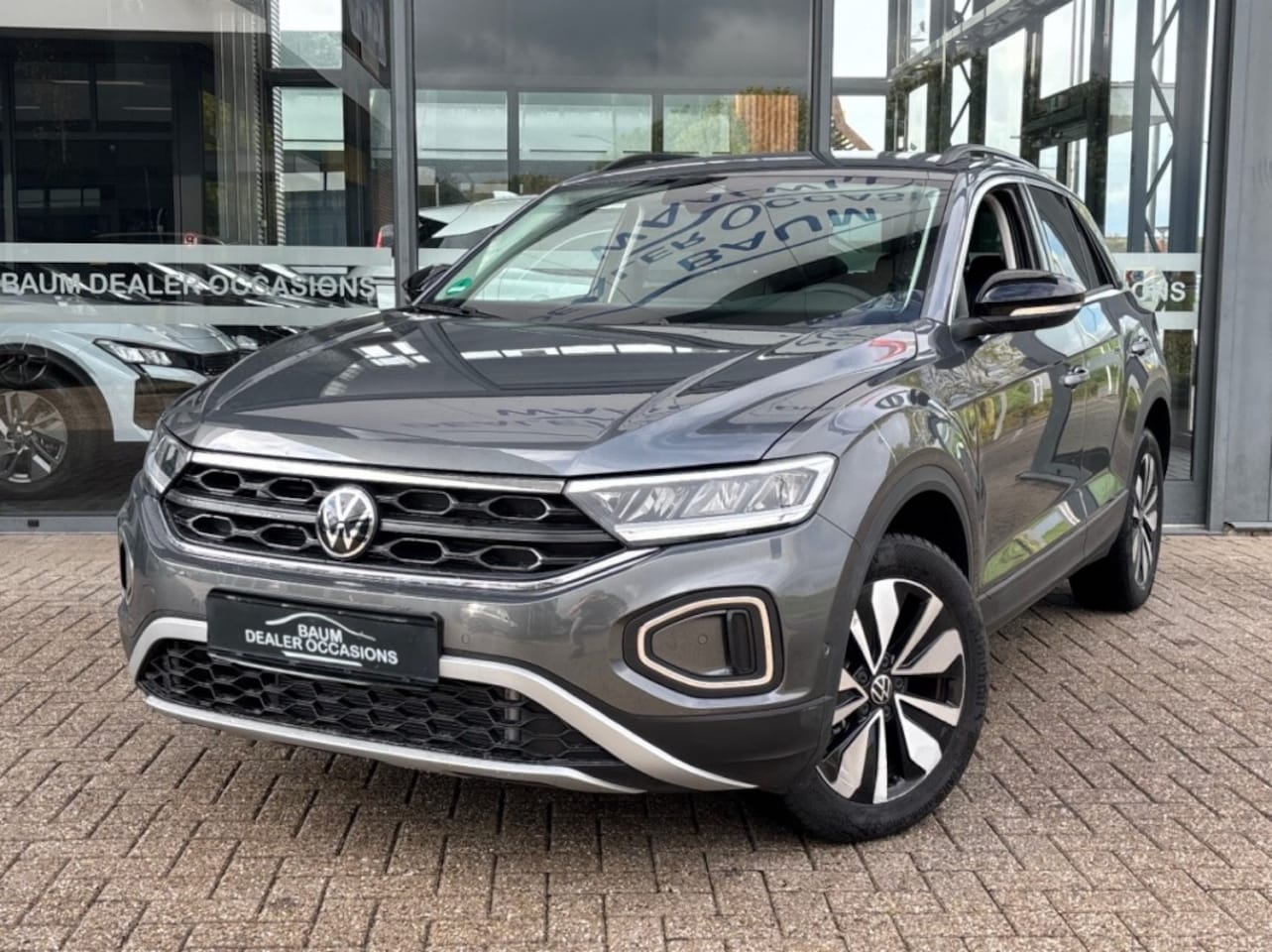 Volkswagen T-Roc - 1.0 TSI GOAL EDITION AIRCO NAVI PDC LMV STOELVW - AutoWereld.nl