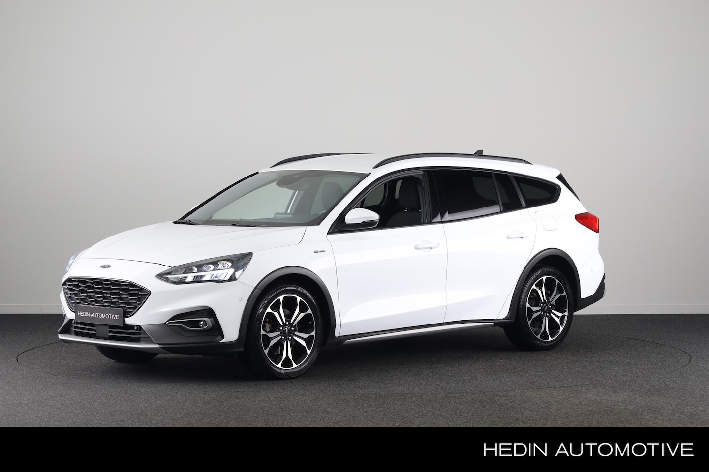 Ford Focus Wagon - 1.0 EcoBoost Active Business | Winterpakket | AGR | All Season banden | Carplay | Camera | - AutoWereld.nl