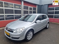Opel Astra - 1.8 Elegance