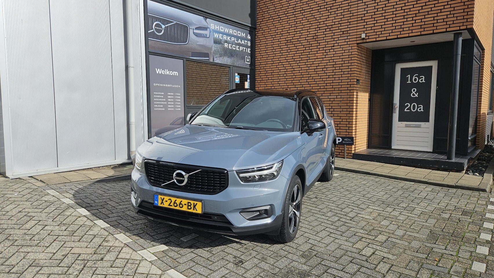 Volvo XC40 - 1.5 T4 Recharge Inscription 1.5 T4 Recharge Inscription - AutoWereld.nl
