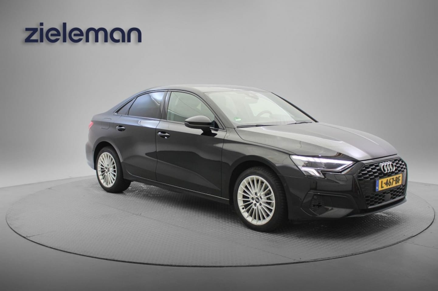 Audi A3 Limousine - Limousine 30 TFSI Business Edition Automaat - Carplay, Digitaal Cockpit - AutoWereld.nl
