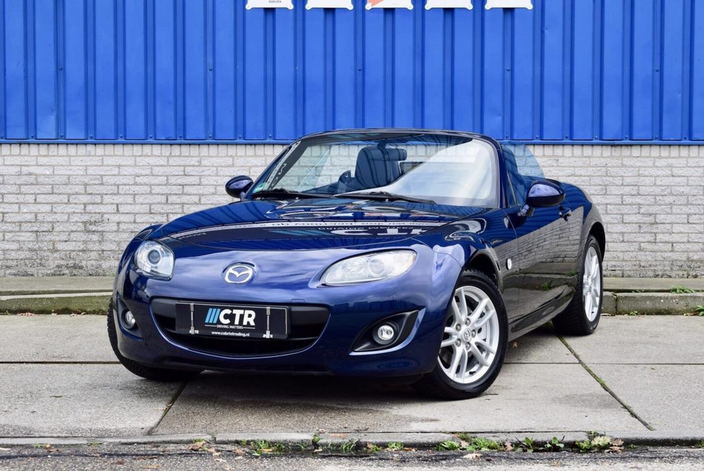 MAZDA MX-5