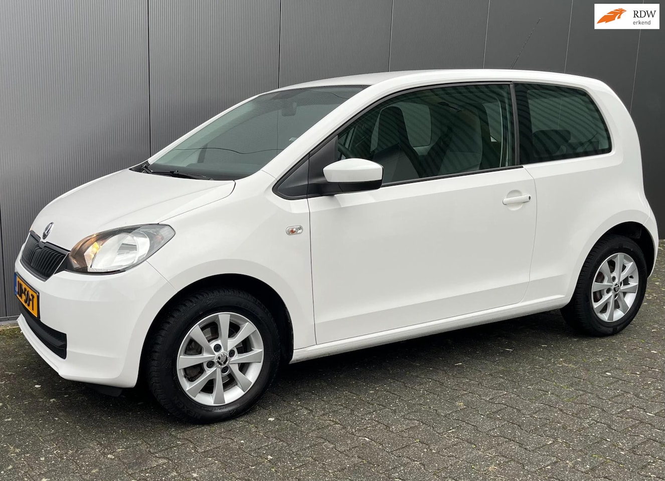 Skoda Citigo - FM5FM5CF0037MGVR0N1FA1SK - AutoWereld.nl