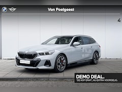 BMW i5 Touring - eDrive40 M Sport Pro Glazen Dak / Harman Kardon / Comfortstoelen / Stoelventilatie / Iconi