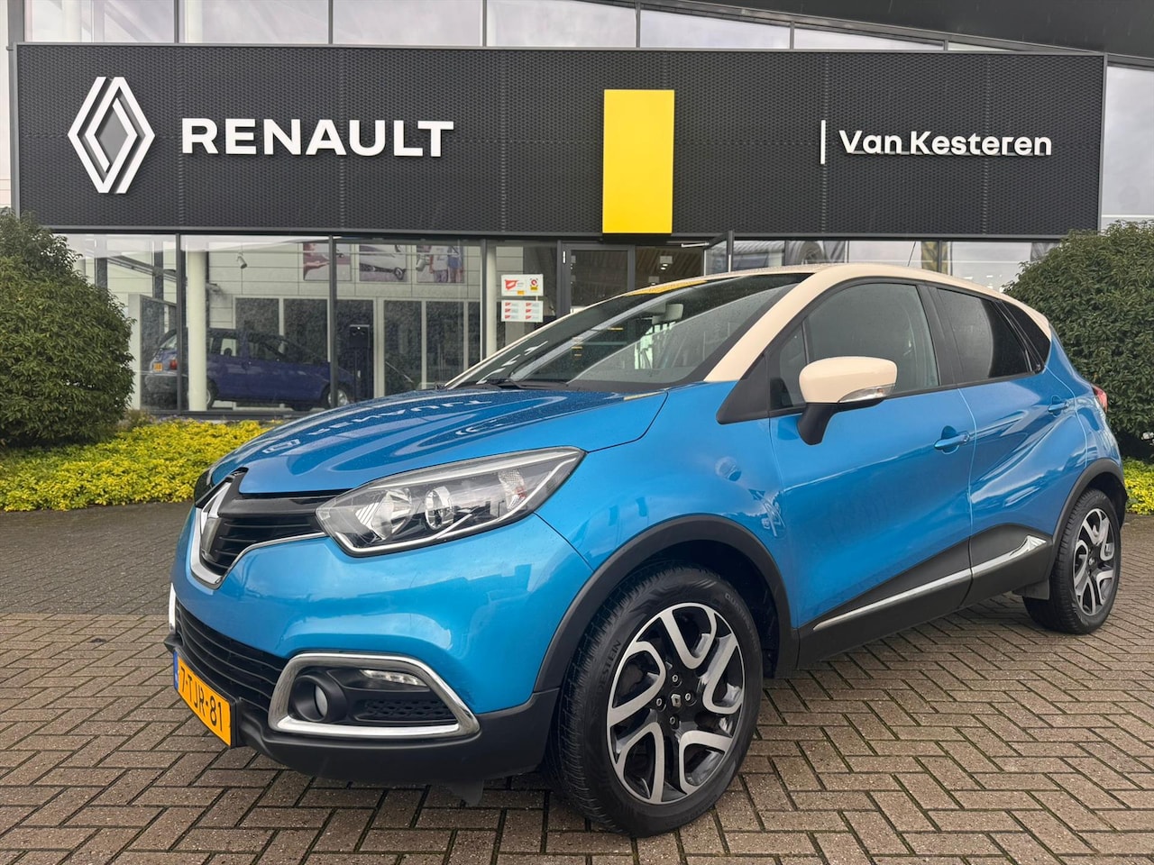 Renault Captur - TCe 90PK Dynamique / Navigatie / Camera / Leder / Compleet dealer O.H. - AutoWereld.nl