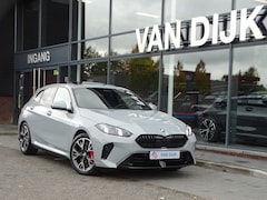 BMW 1-serie - 120I M Sportpakket Pro. Afn.Trekhaak Pano.Dak Drive ass. Parkeer Hulp Premium Pack Ada.Led