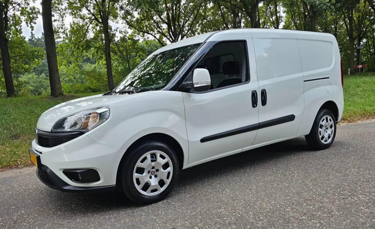 Fiat Doblò Cargo - 1.3 MJ L2H1 Maxi Cool Nieuwstaat, zie foto's - AutoWereld.nl
