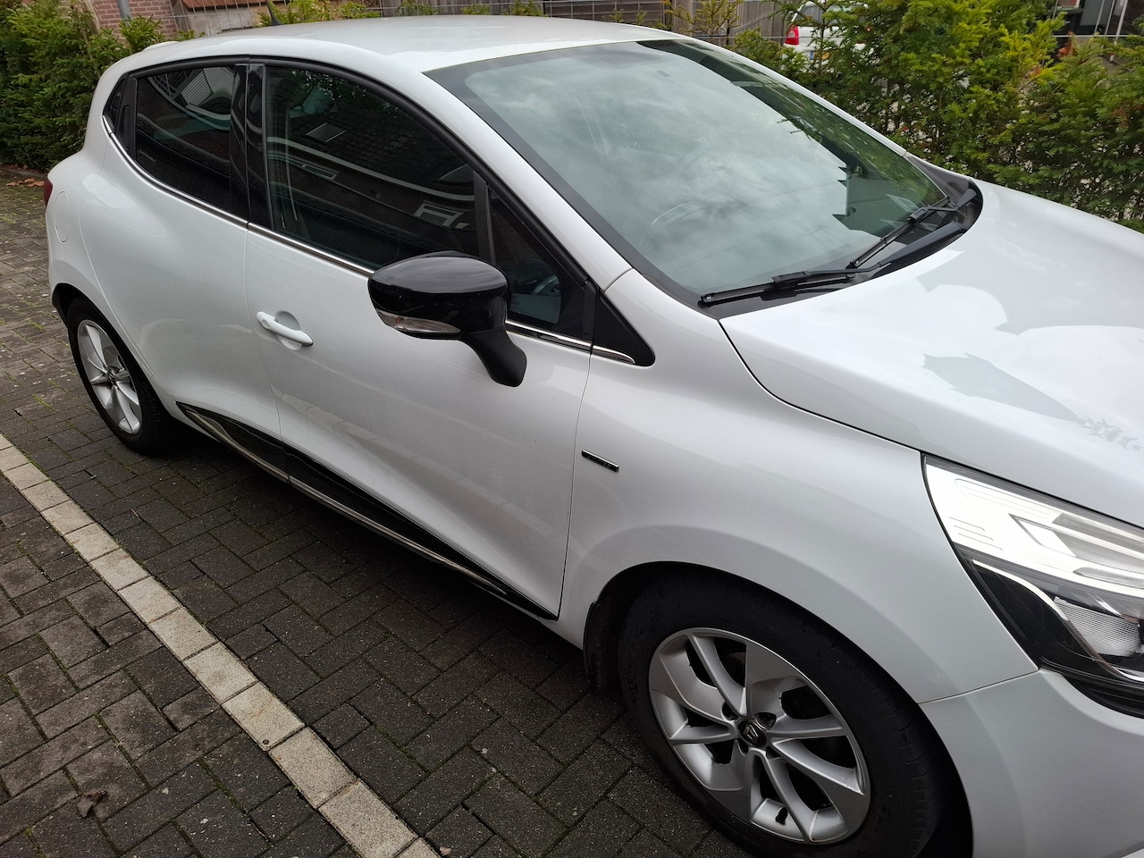 Renault Clio - 0.9 TCe Ecoleader Limited - AutoWereld.nl