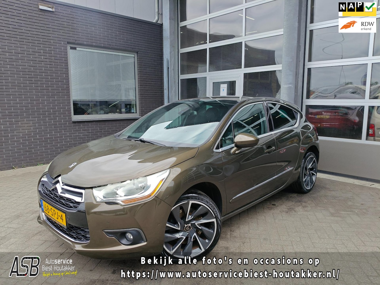 Citroën DS4 - 1.6 THP Sport Chic | 200pk | Trekhaak | Navigatie | Leder | Sensoren V + A - AutoWereld.nl