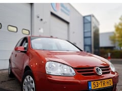 Volkswagen Golf - 1.6 FSI Optive