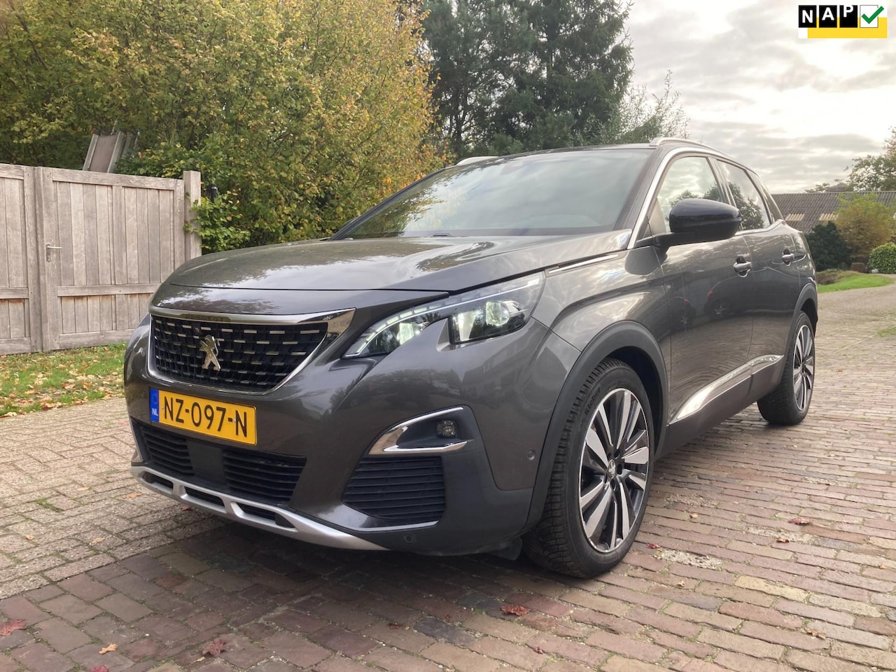 Peugeot 3008 - 1.6 e-THP GT Line 1.6 e-THP GT Line - AutoWereld.nl