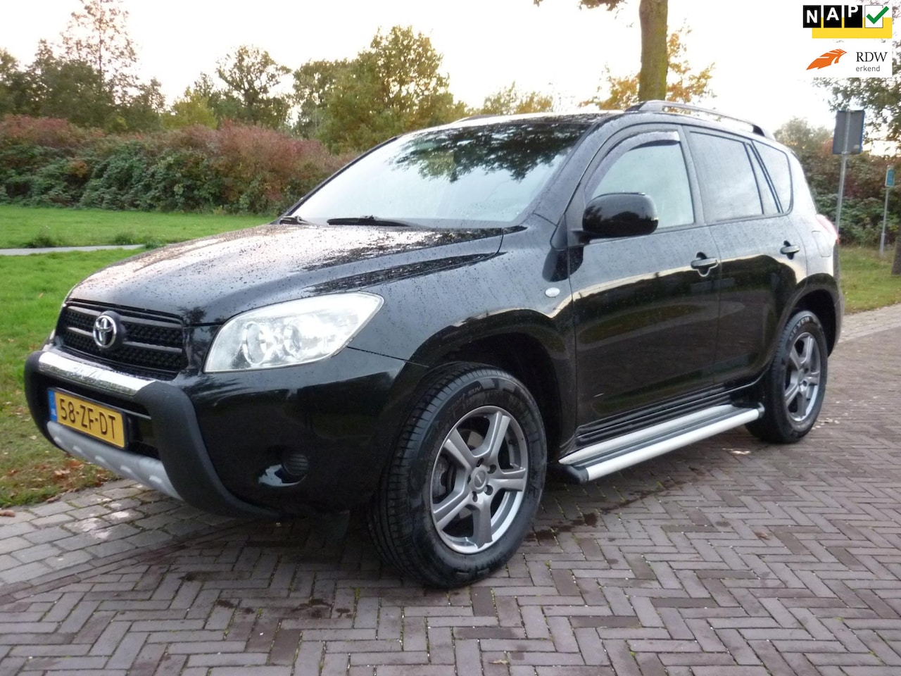 Toyota RAV4 - 2.0 VVTi Linea Terra 4x4 - AutoWereld.nl