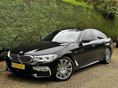 BMW 5-serie - 540i xDrive High Executive /SCHUIFDAK/CAMERA/ZEER NETJES/