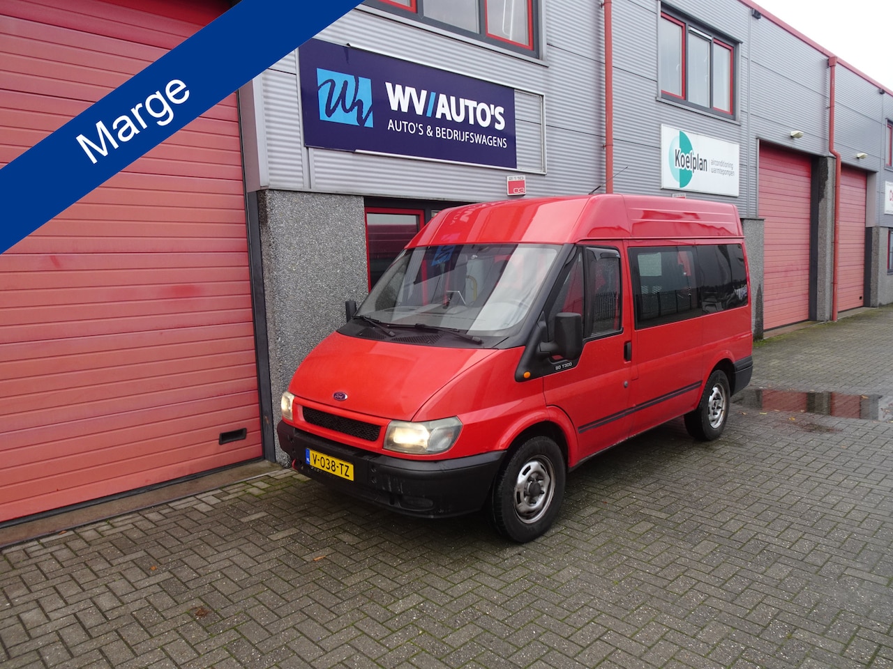Ford Transit - 300S 2.4TDdi rolstoelbus met lift automaat - AutoWereld.nl