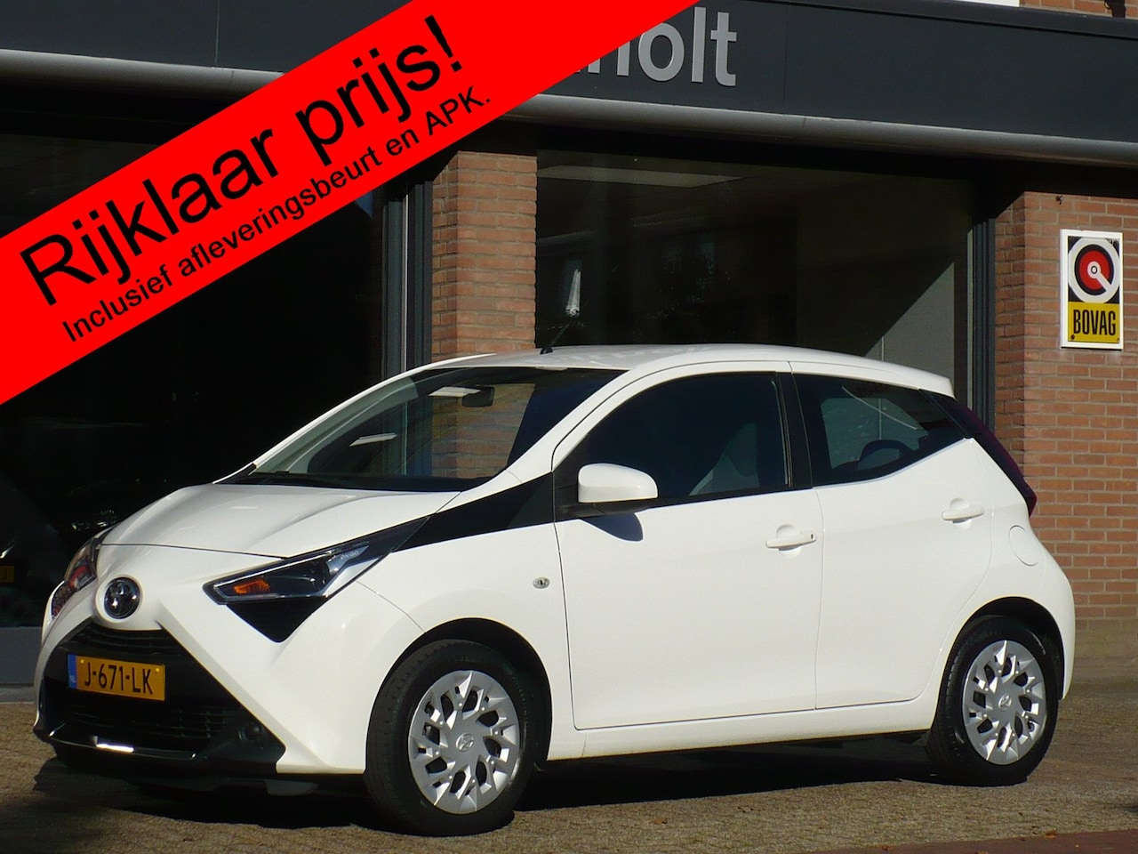 Toyota Aygo - 1.0 VVT-i X-First Automaat 5-deurs 72pk - AutoWereld.nl