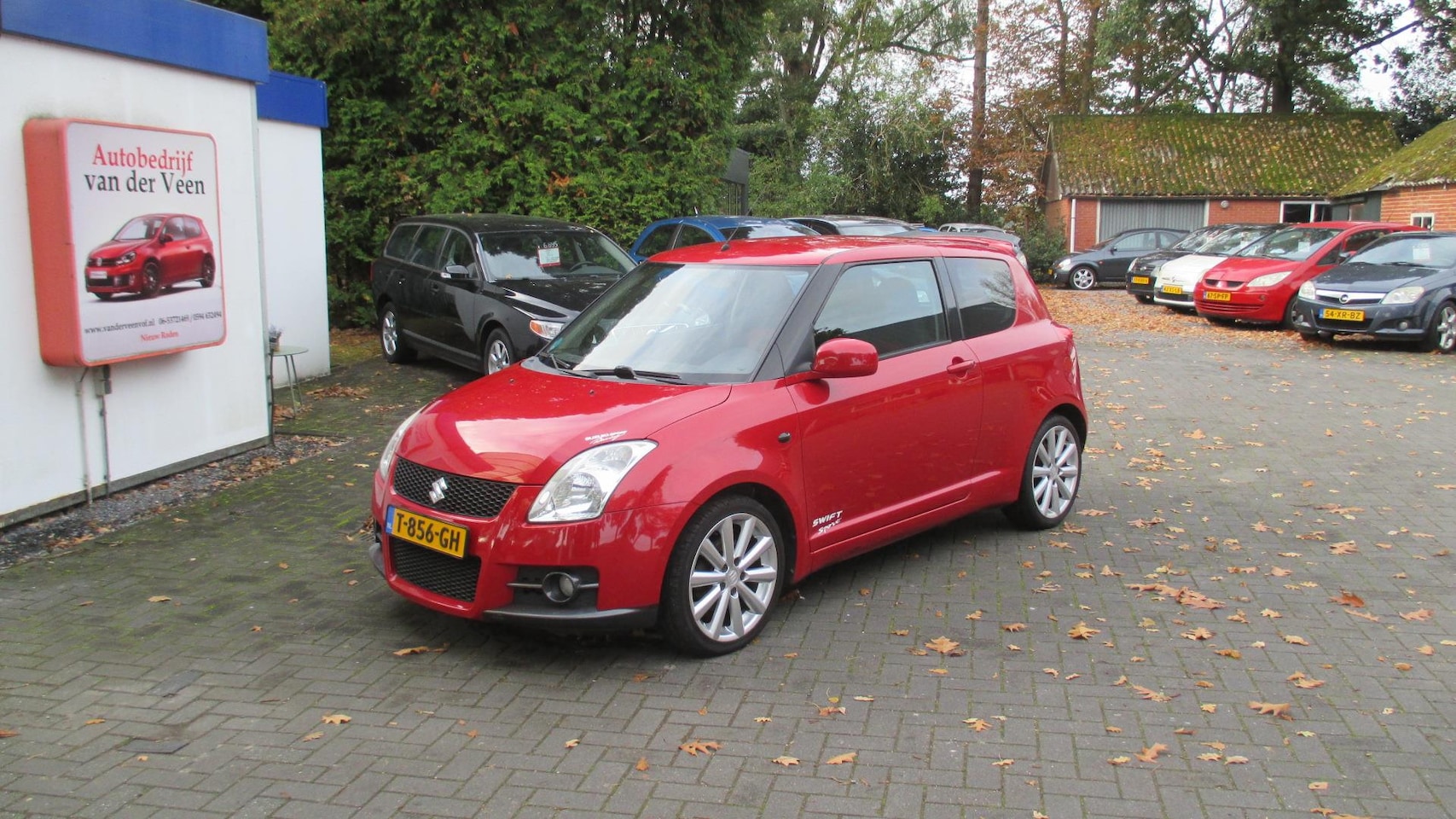 SUZUKI SWIFT