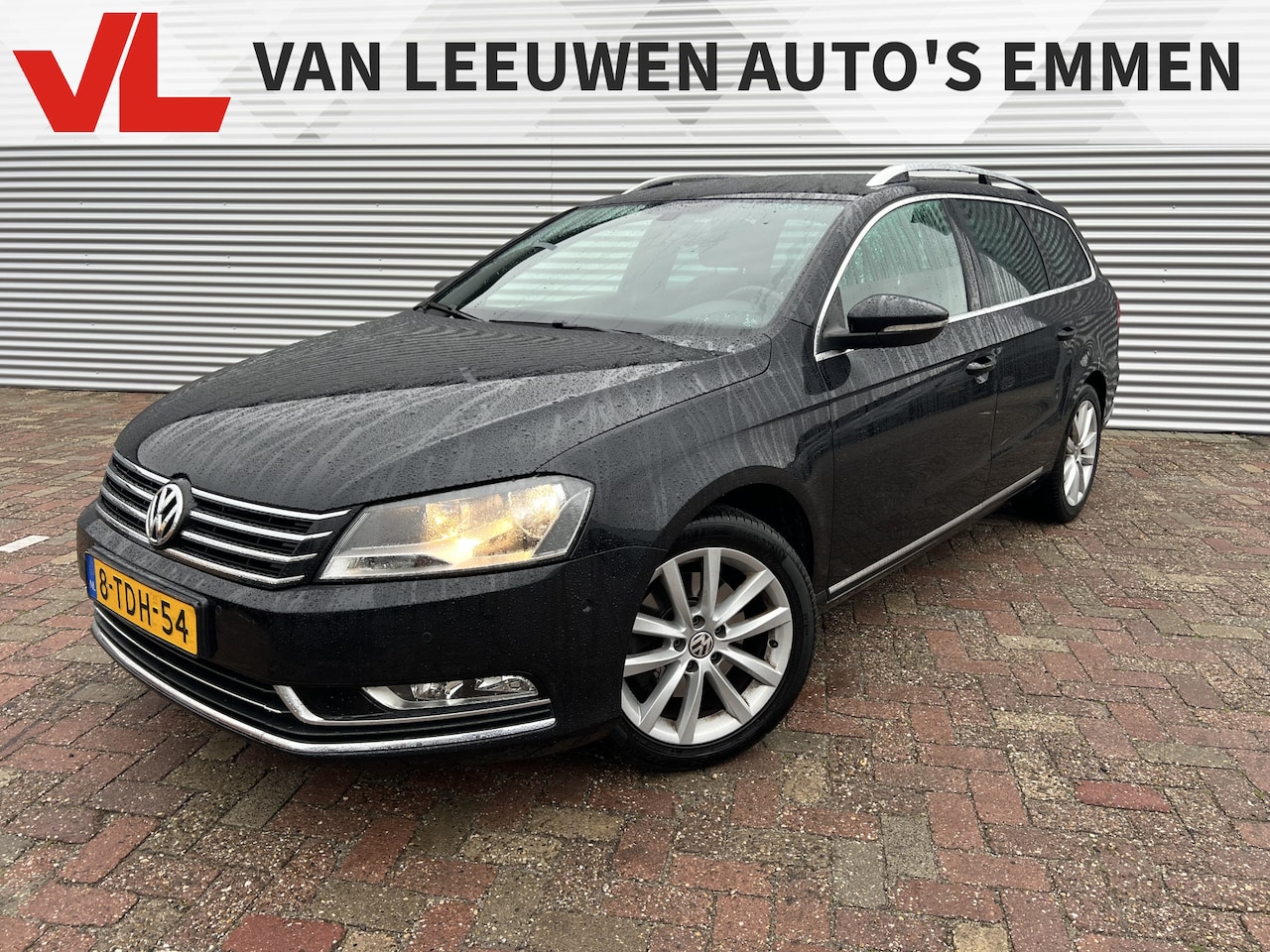 Volkswagen Passat Variant - 1.4 TSI Highline BlueMotion | Nieuw Binnen! | Automaat | Navigatie | Climate Control | - AutoWereld.nl