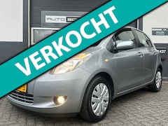 Toyota Yaris - 1.3 VVTi Sol MMT | AIRCO | 85dkm | AUTOMAAT | NL AUTO |
