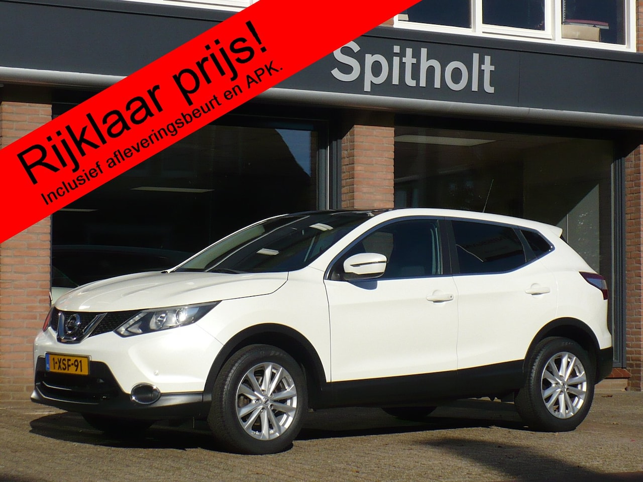 Nissan Qashqai - 1.2 DIG-T XTRONIC Connect Edition Navi Trekhaak 115pk - AutoWereld.nl