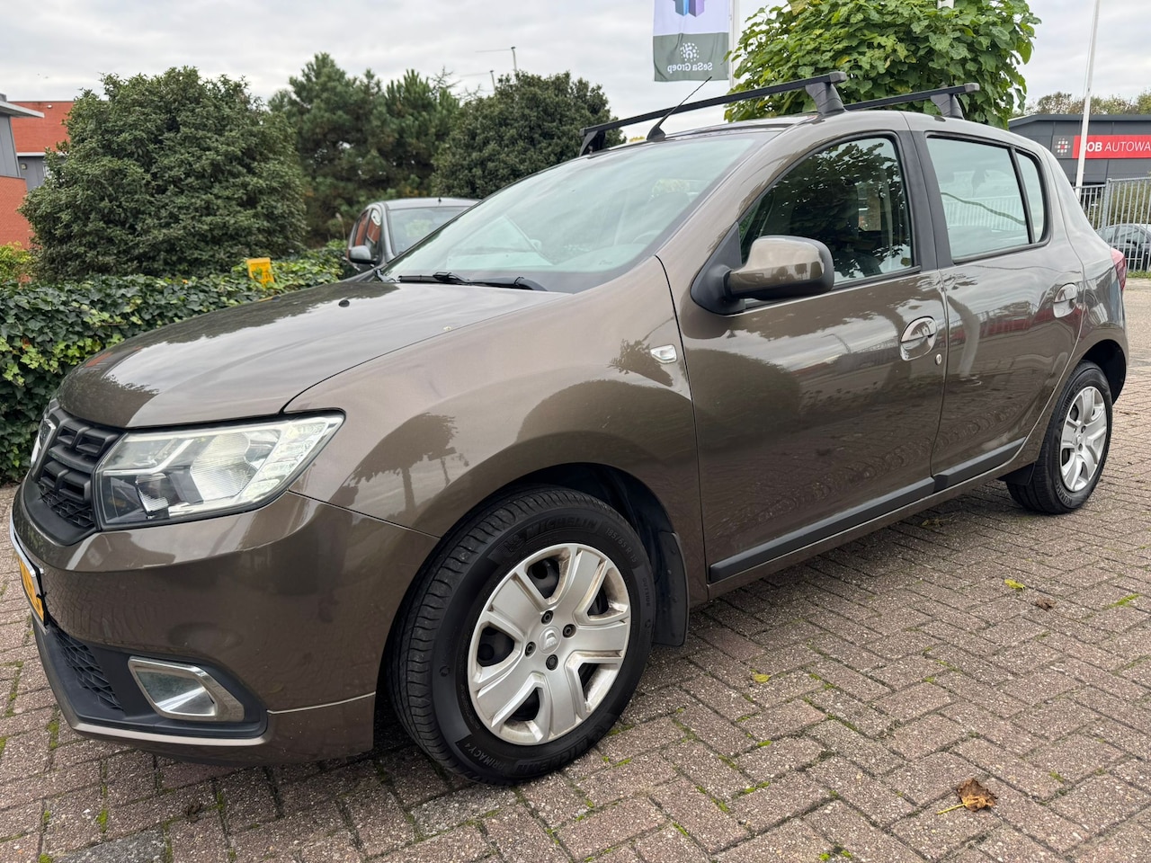 Dacia Sandero - 0.9 TCe Bi-Fuel Laureate - AutoWereld.nl