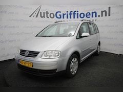 Volkswagen Touran - 2.0-16V FSI Trendline nette MPV met trekhaak