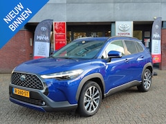 Toyota Corolla Cross - 2.0 HYBRID FIRST EDITION 4S-BANDEN STOELVERW BLIND SPOT EL-ACHTERKLEP 18'' LM-VELGEN NAVI