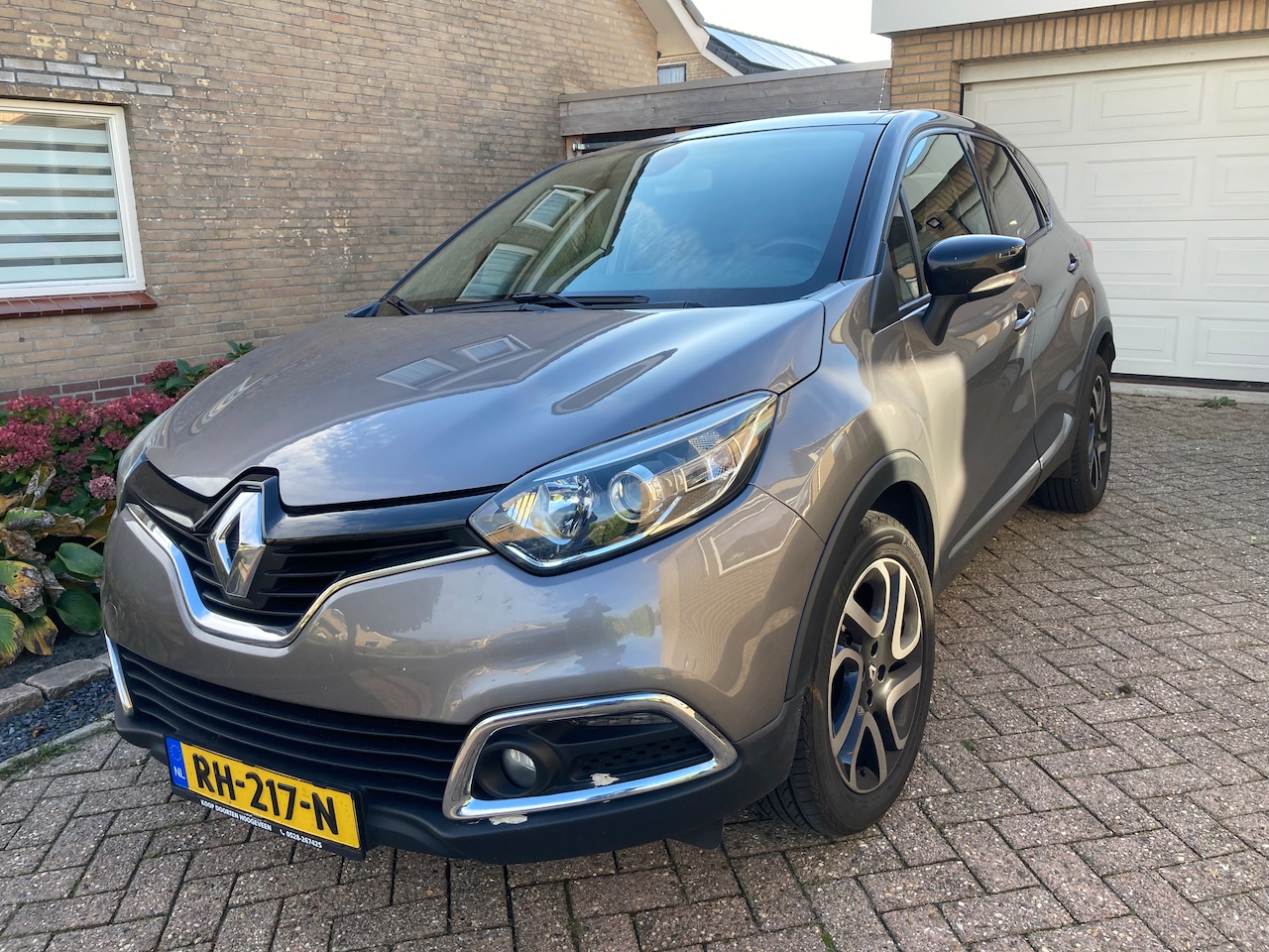 Renault Captur - 0.9 TCe Dynamique - AutoWereld.nl