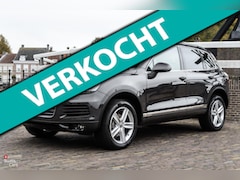 Volkswagen Touareg - 3.0 TDI Highline|VW Exclusive|Pano.|ACC|Lucht vering