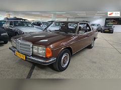 Mercedes-Benz 200-280 (W115) - 280 CE. Automaat Met LPG Oldtimer