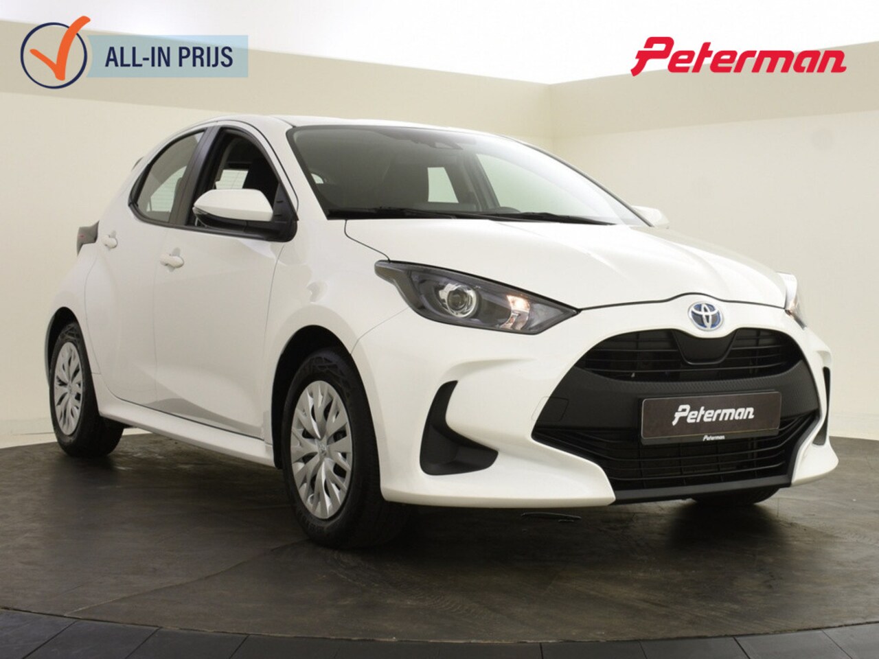 Toyota Yaris - 1.5 Hybrid Active | Trekhaak | Carplay | Navi by App | Camera - AutoWereld.nl