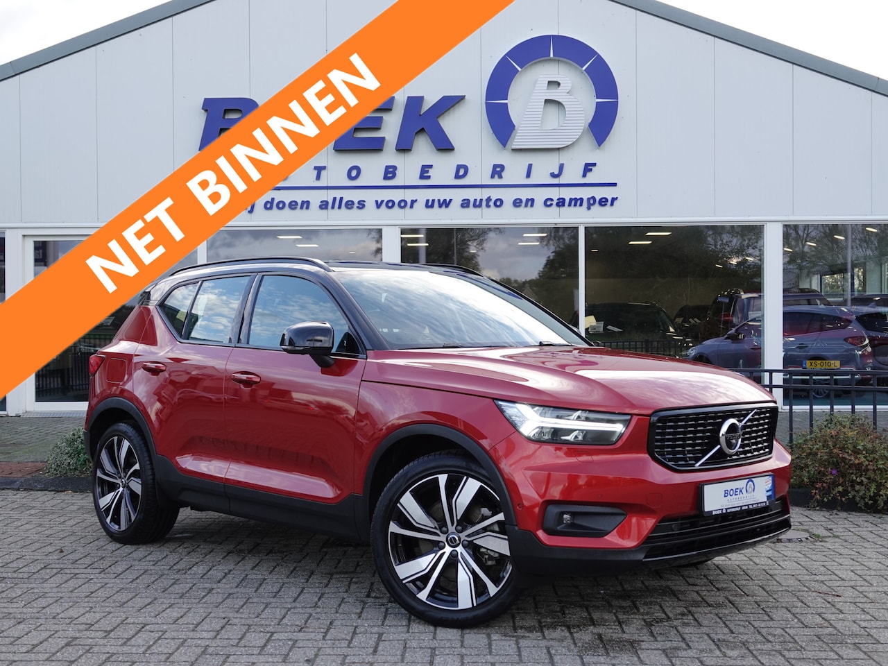 Volvo XC40 - 1.5 T4 Recharge R-Design H-LEER | 360° CAM | PILOT + ACC | LMV - AutoWereld.nl